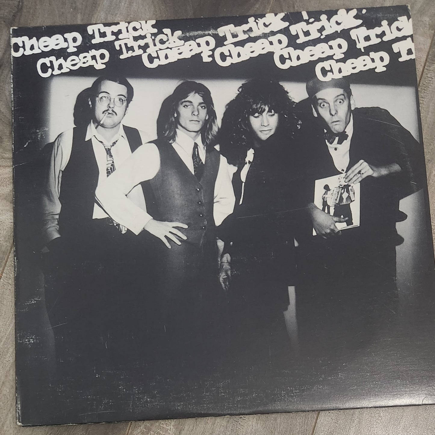 Cheap Trick - Cheap Trick