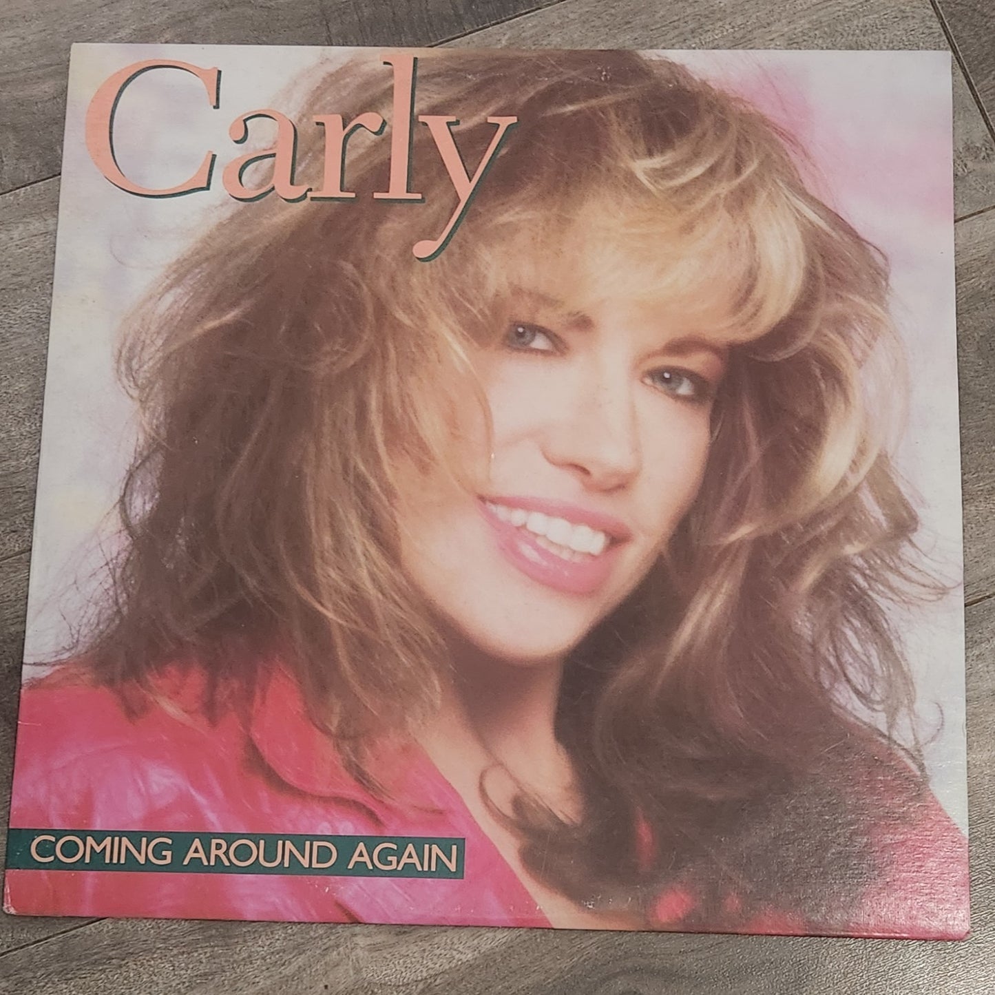 Carly Simon - Coming Around Again