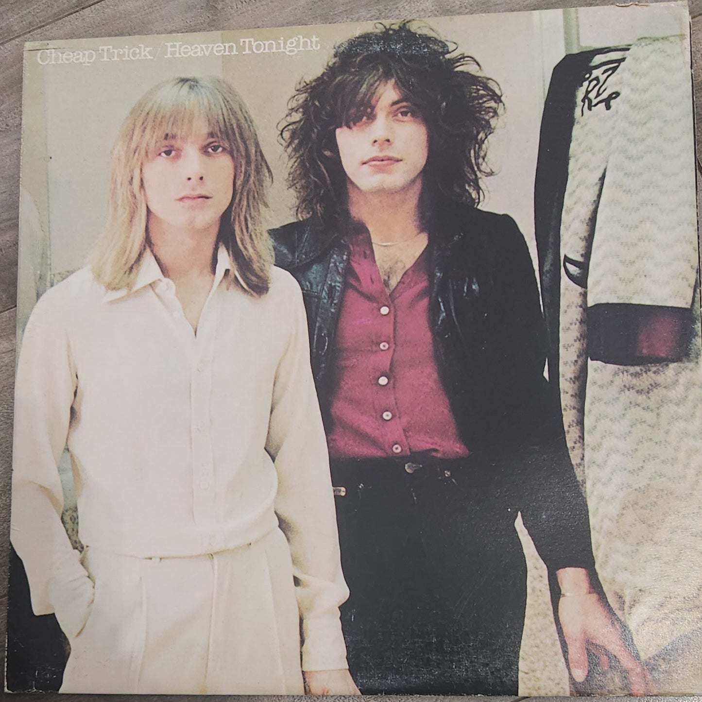 Cheap Trick - Heaven Tonight