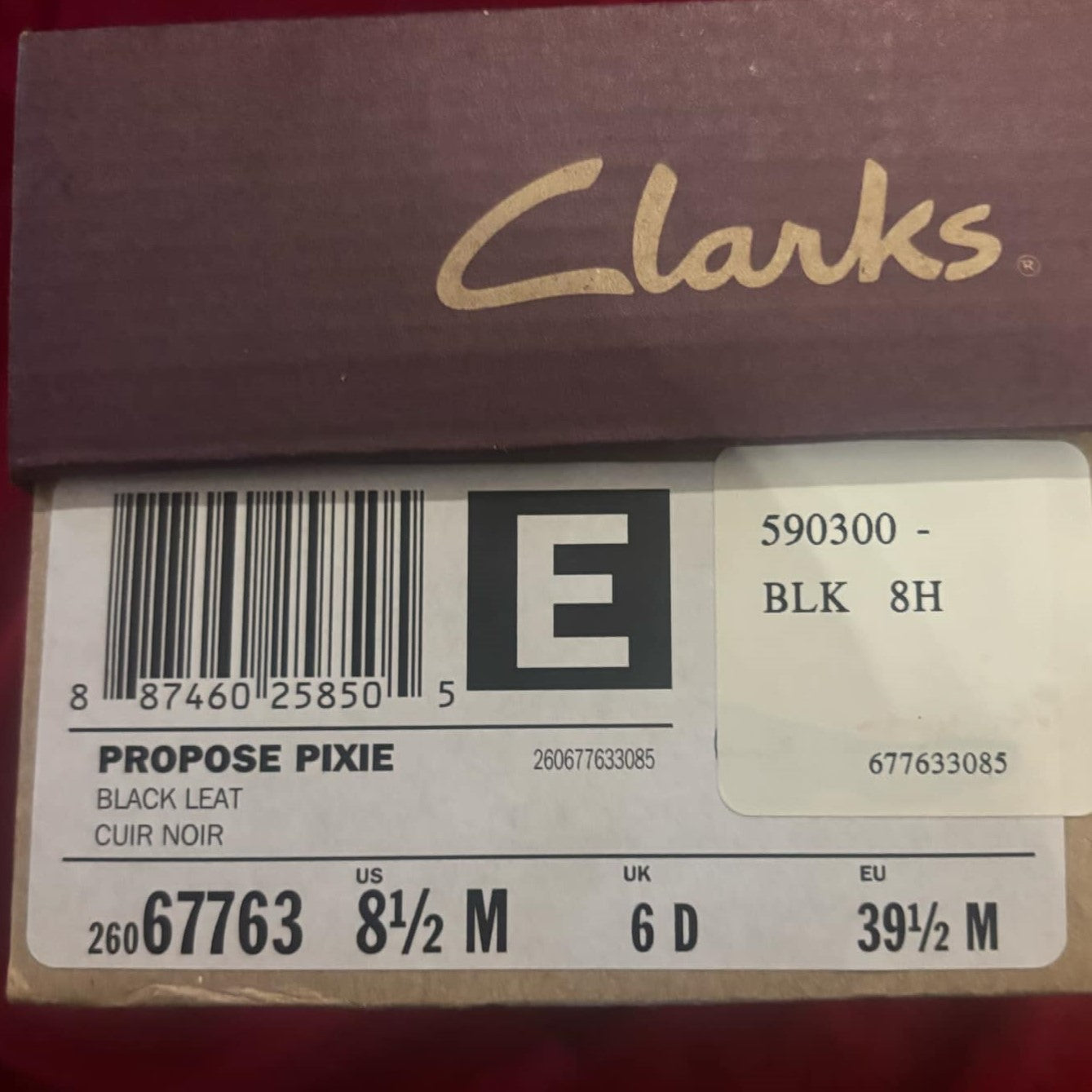Clark's "Propose" Pixie
