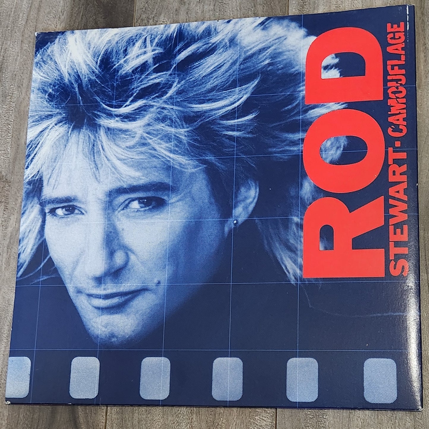 Rod Stewart - Camouflage